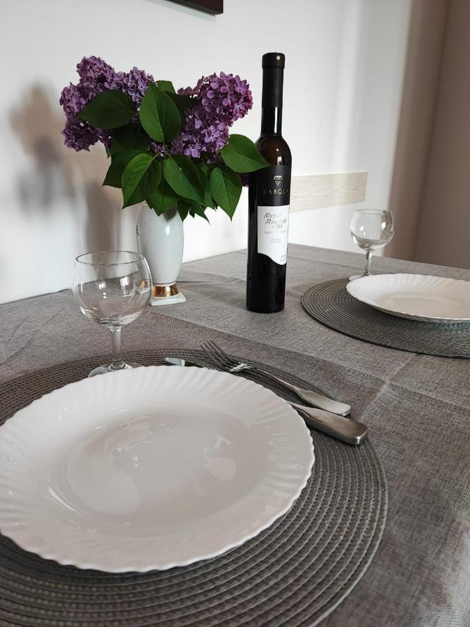Jasmina Apartment Сен Екстериор снимка