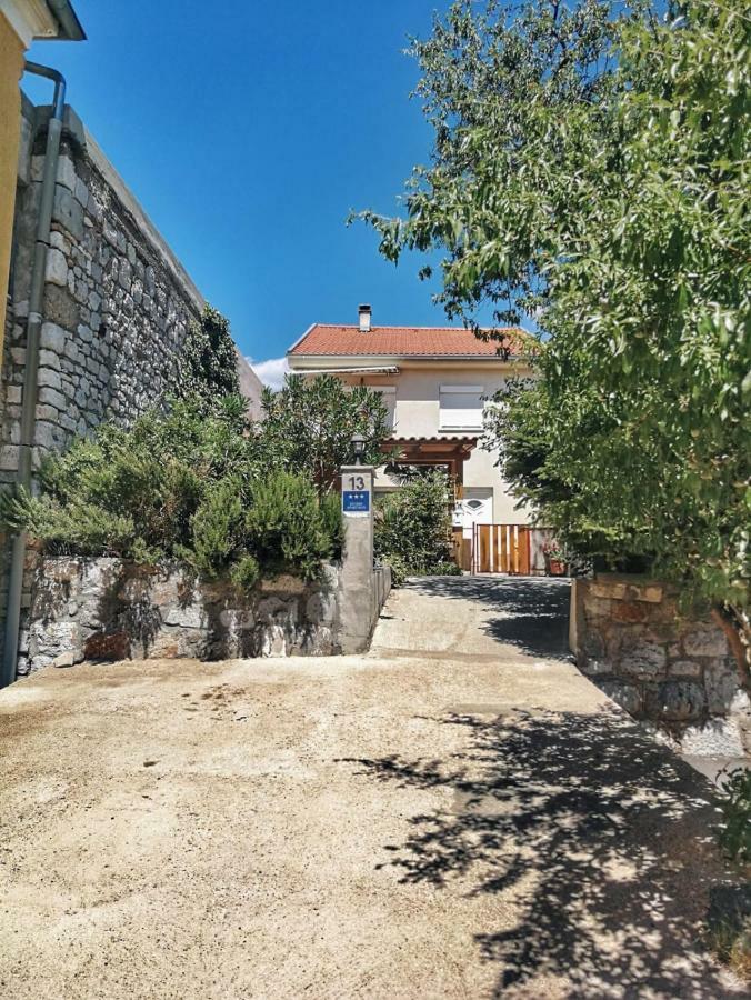 Jasmina Apartment Сен Екстериор снимка